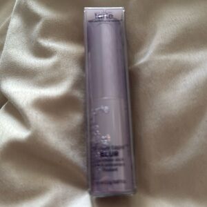 BNIB TARTE CONCEALER STICK 12B FAIR BEIGE. NEW COMES IN BOX.